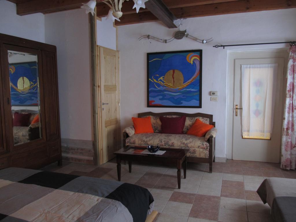 Dimora D'Artista Bed and Breakfast Verona Kamer foto