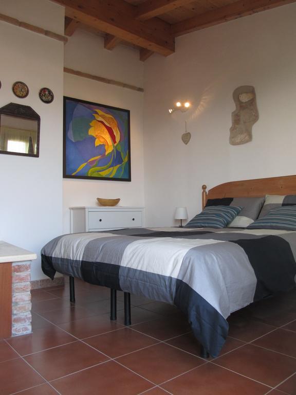 Dimora D'Artista Bed and Breakfast Verona Kamer foto